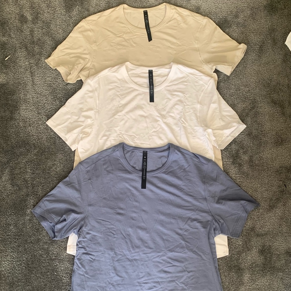 Lululemon basic t-shirt 3 pack